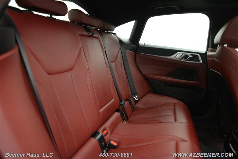 Used 2022 BMW i4 eDrive40 image 20