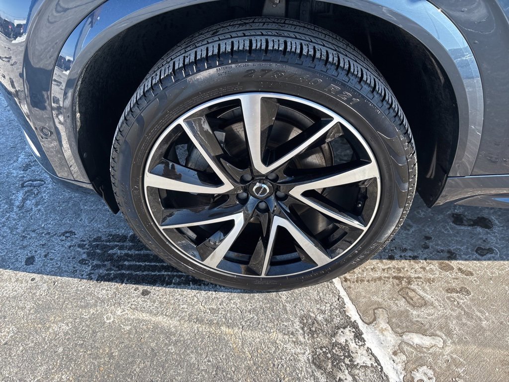 Certified 2023 Volvo XC90 B5 Plus w/ Protection Package Premier image 13