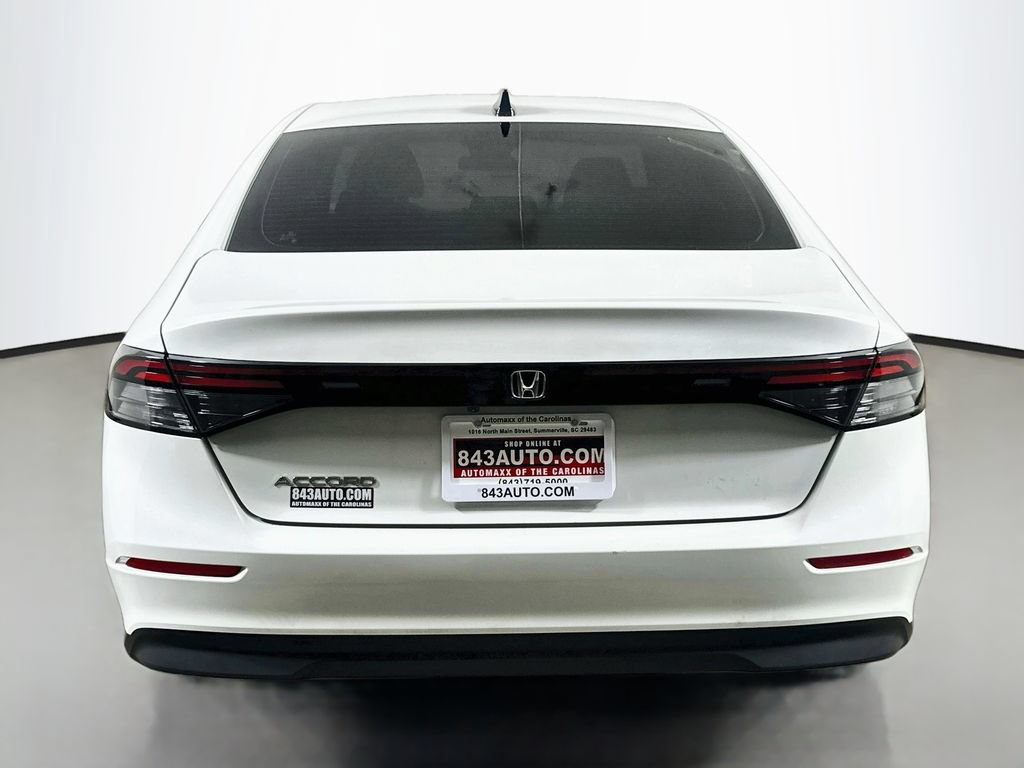 Used 2025 Honda Accord SE image 6