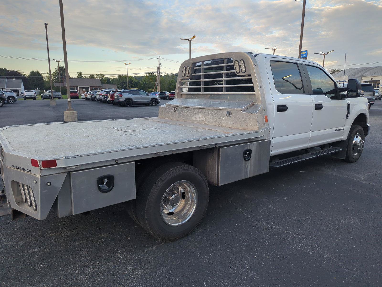 Used 2022 Ford F350 XL w/ Power Equipment Group AWD/4WD image 9