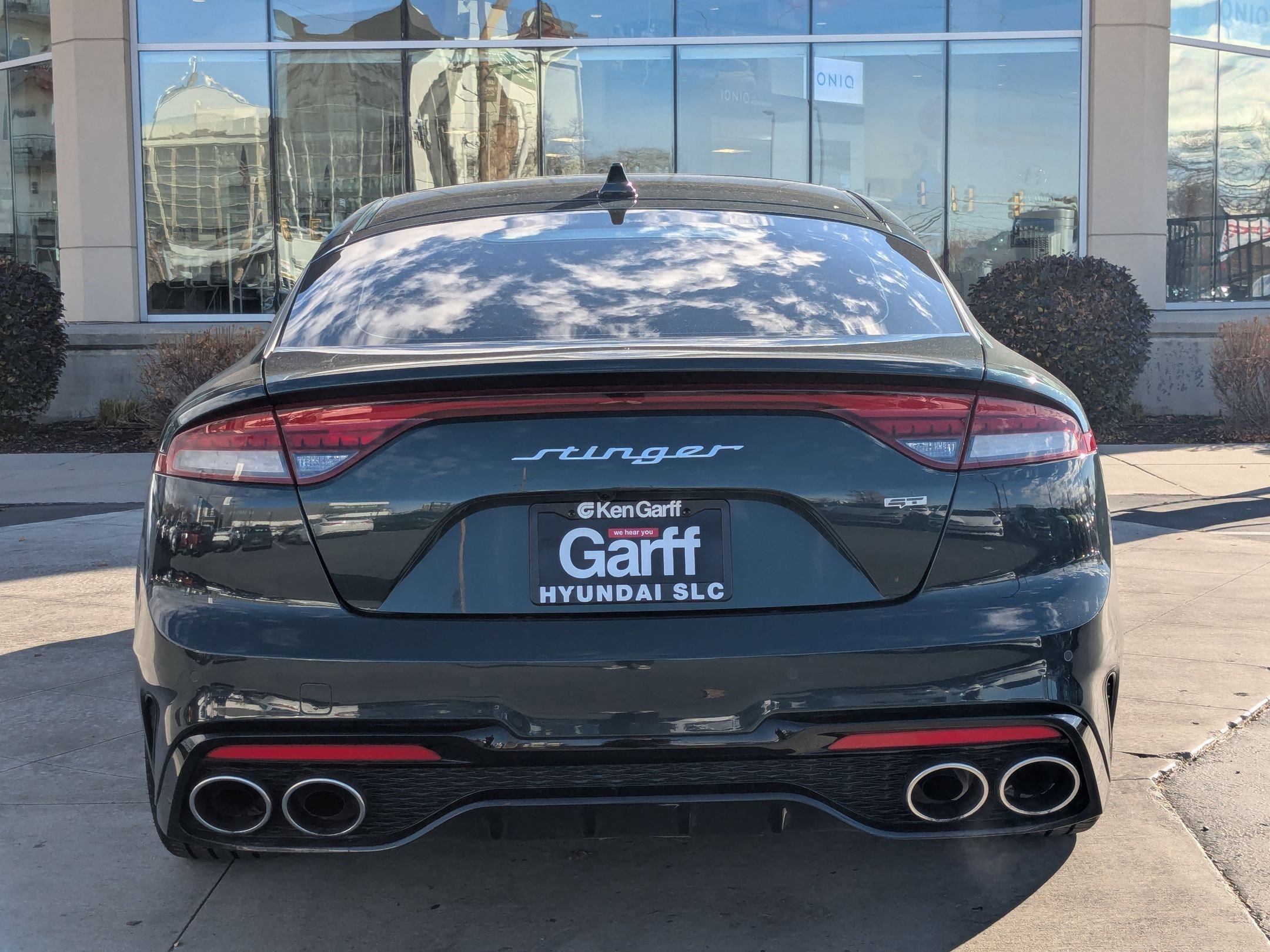 Used 2023 Kia Stinger GT2 image 7