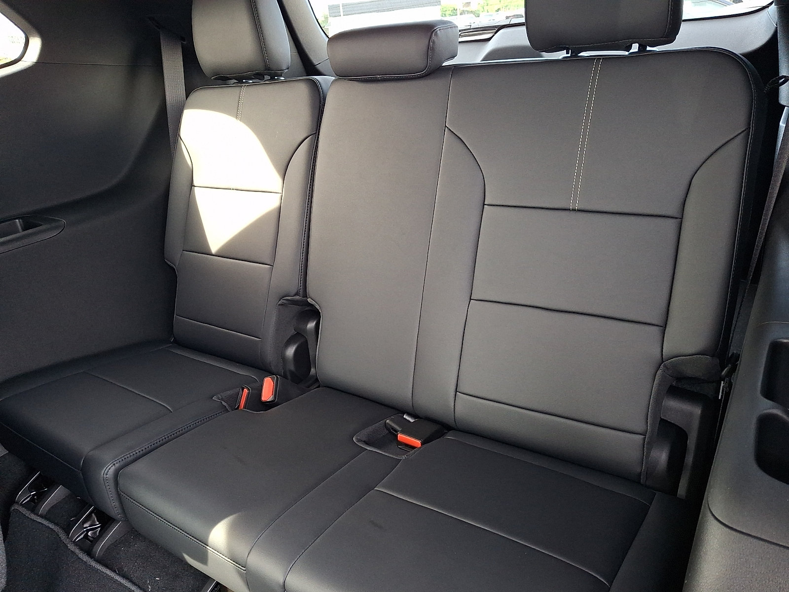 New 2027 GMC Acadia Elevation w/ Black Edition AWD/4WD image 6