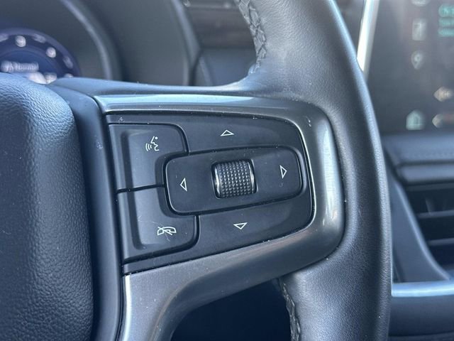 Used 2023 Chevrolet Suburban Z71 w/ Luxury Package image 32