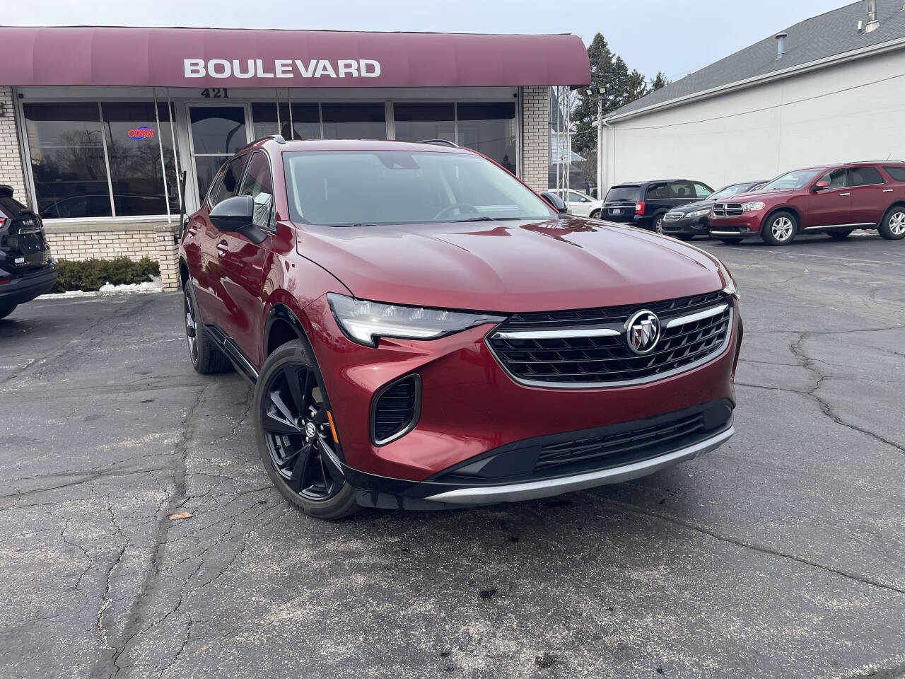 Used 2023 Buick Envision Preferred FWD image 1