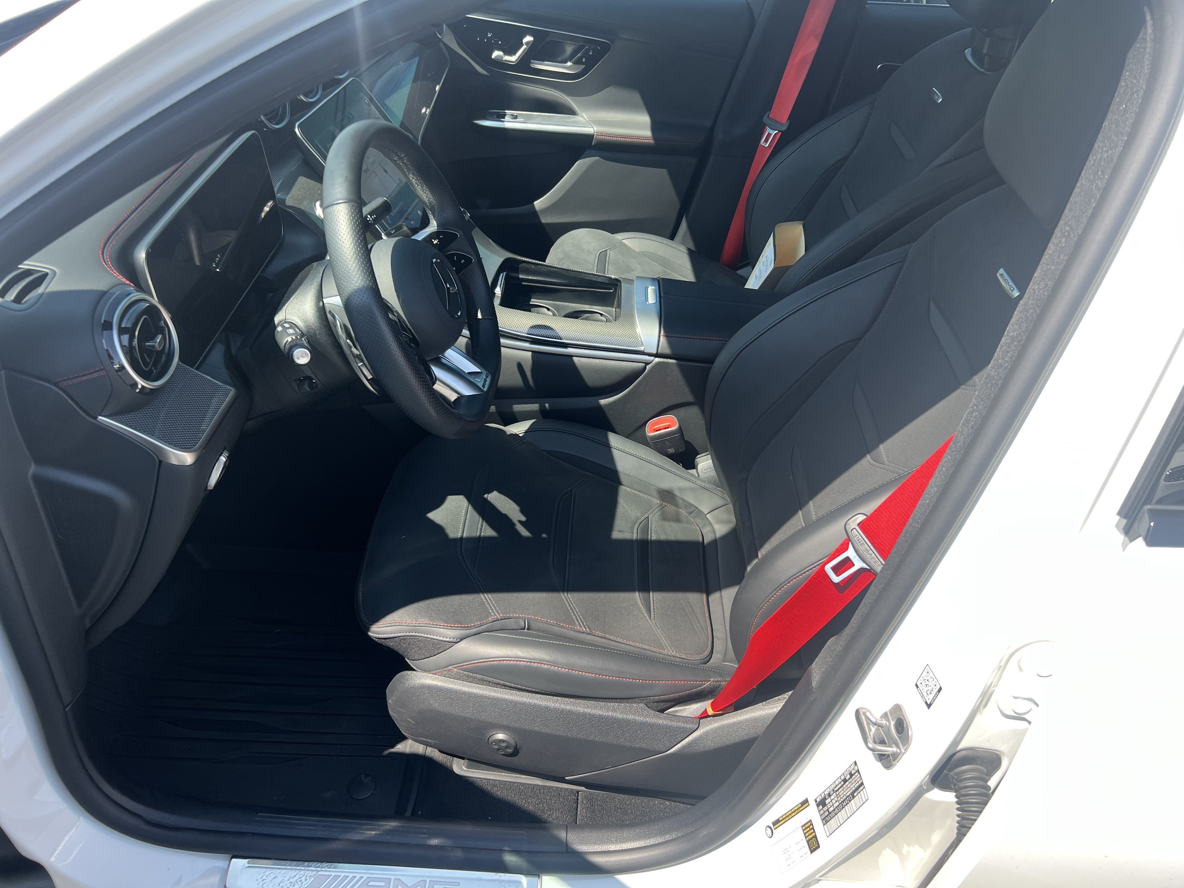 Certified 2025 Mercedes-Benz GLC 43 AMG 4MATIC image 16