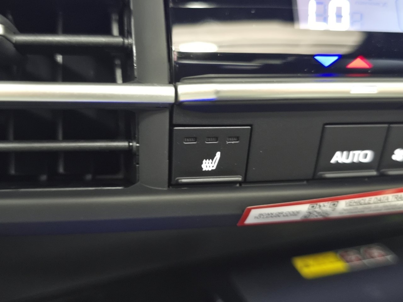 New 2026 Toyota Sienna XLE Woodland Edition image 10