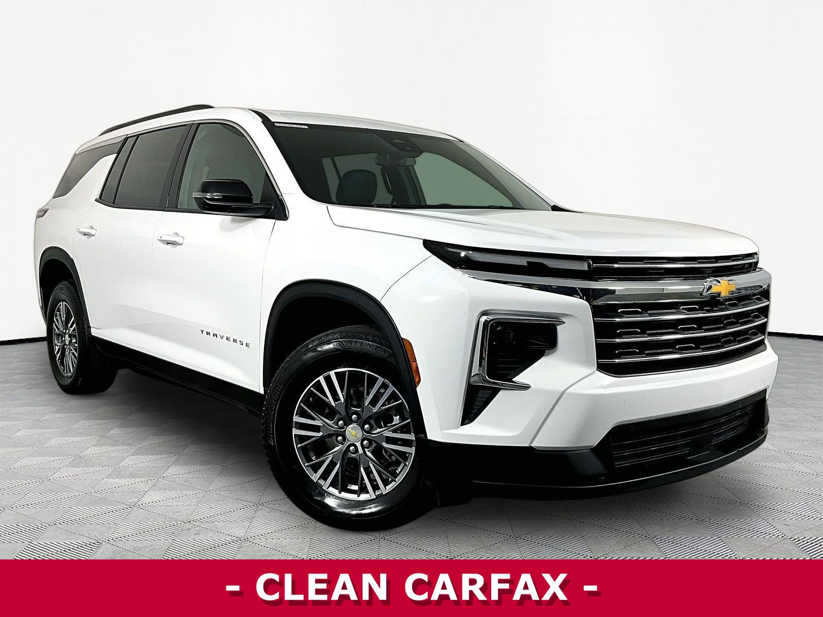 Used 2026 Chevrolet Traverse LT AWD/4WD video 3
