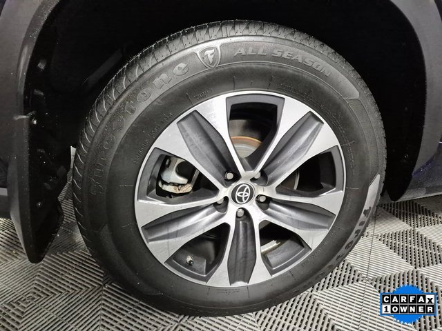 Used 2023 Toyota Highlander XLE image 11