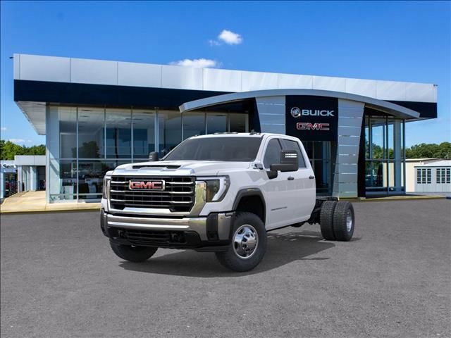 New 2026 GMC Sierra 3500 Pro image 8