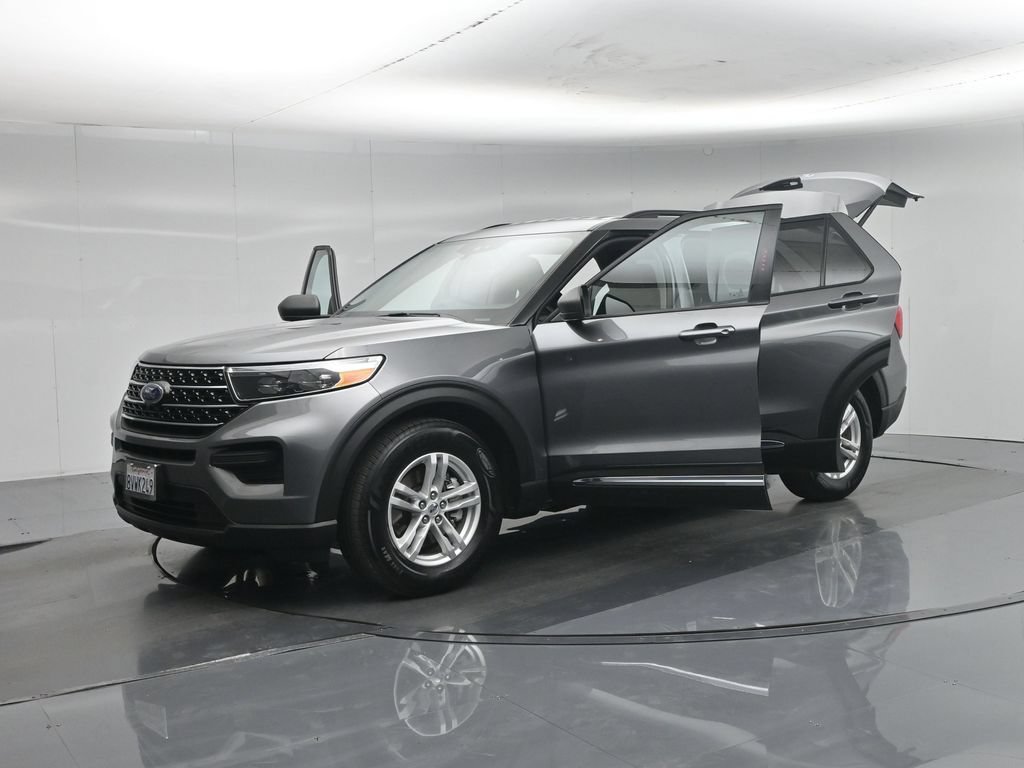 Used 2021 Ford Explorer XLT RWD image 34