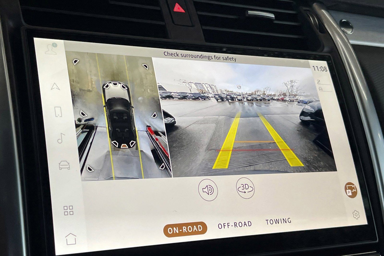 New 2026 Land Rover Discovery Limited Edition AWD/4WD image 25