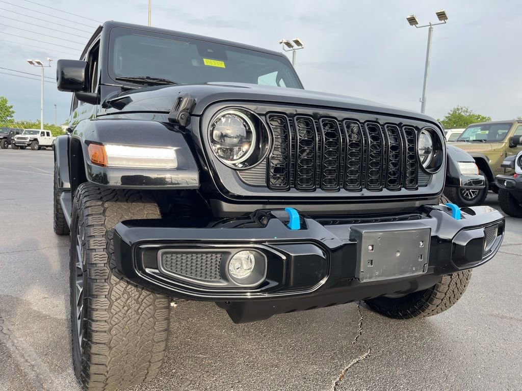 Used 2024 Jeep Wrangler High Altitude AWD/4WD image 58