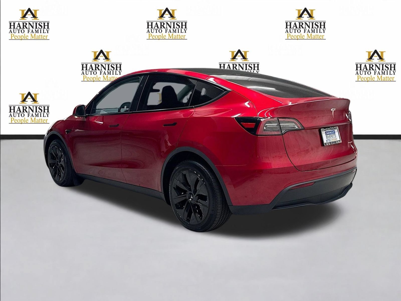 Used 2024 Tesla Model Y Long Range AWD/4WD image 7
