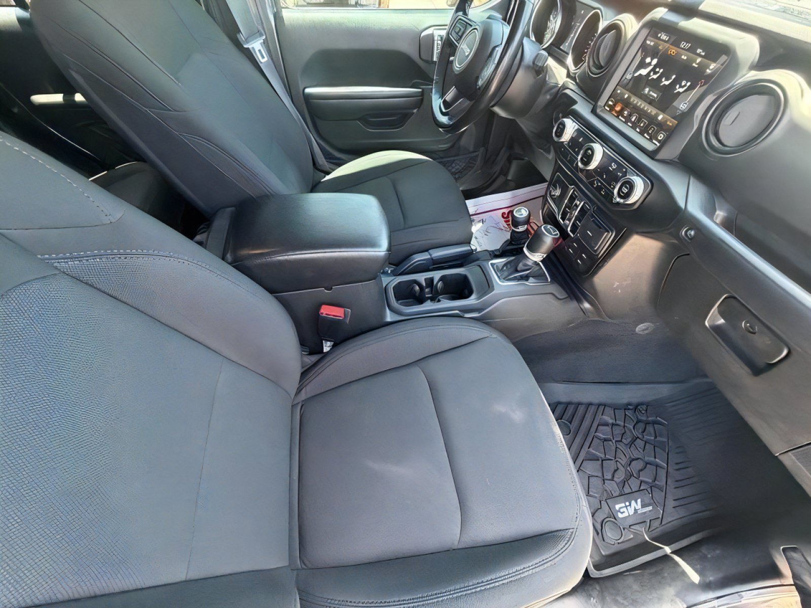 Used 2021 Jeep Gladiator Sport AWD/4WD image 11