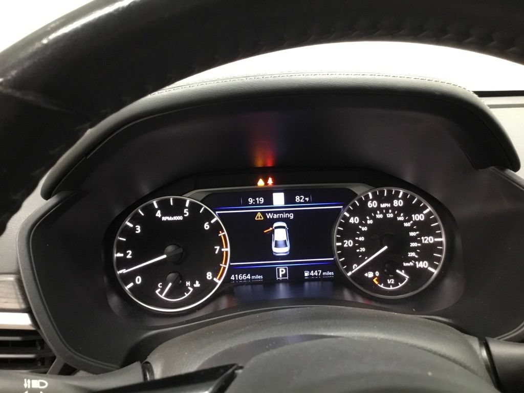 Used 2024 Nissan Altima 2.5 SV w/ SV Premium Package FWD image 12