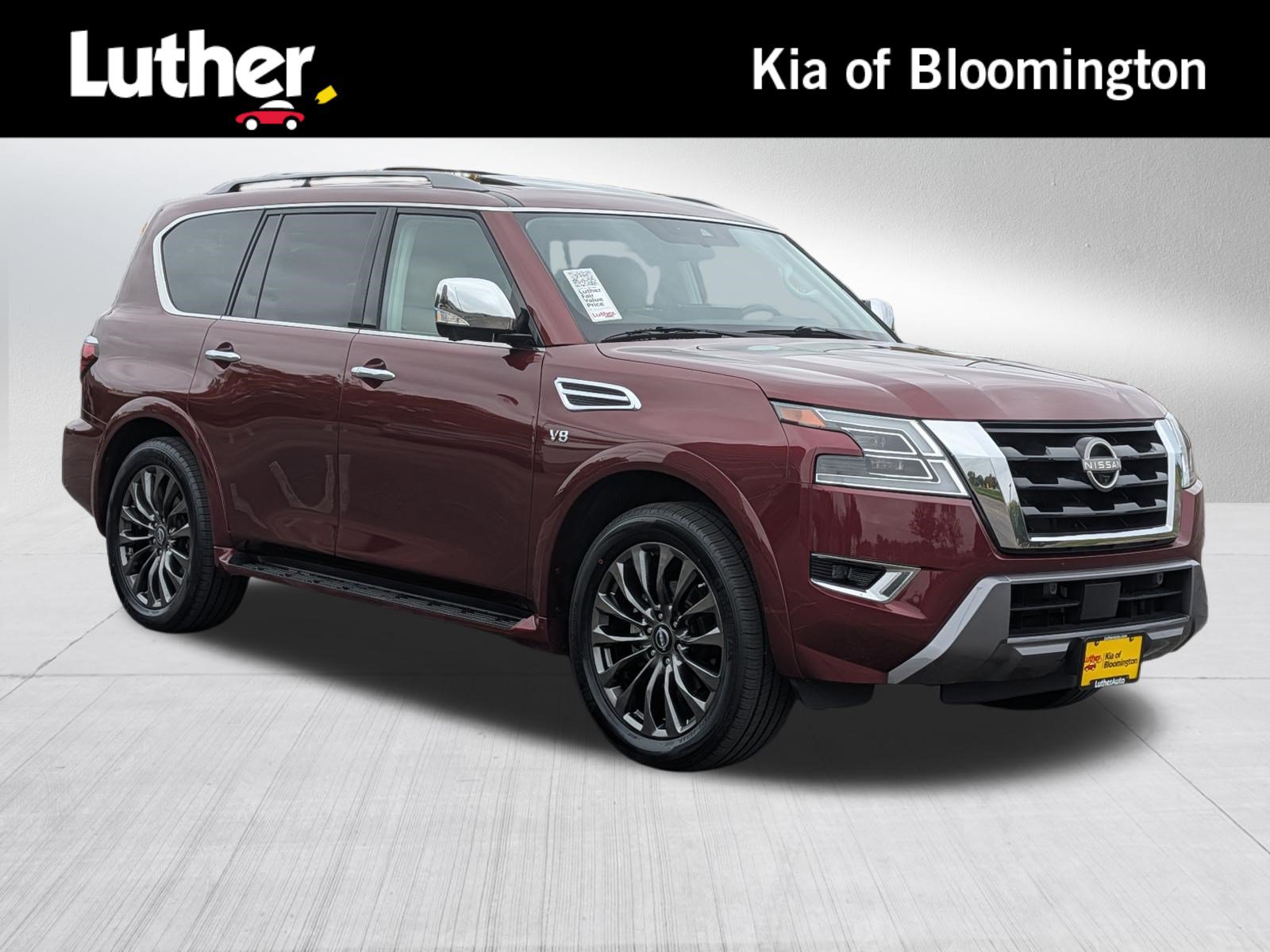 Used 2021 Nissan Armada Platinum w/ Captain's Chairs Package AWD/4WD image 1