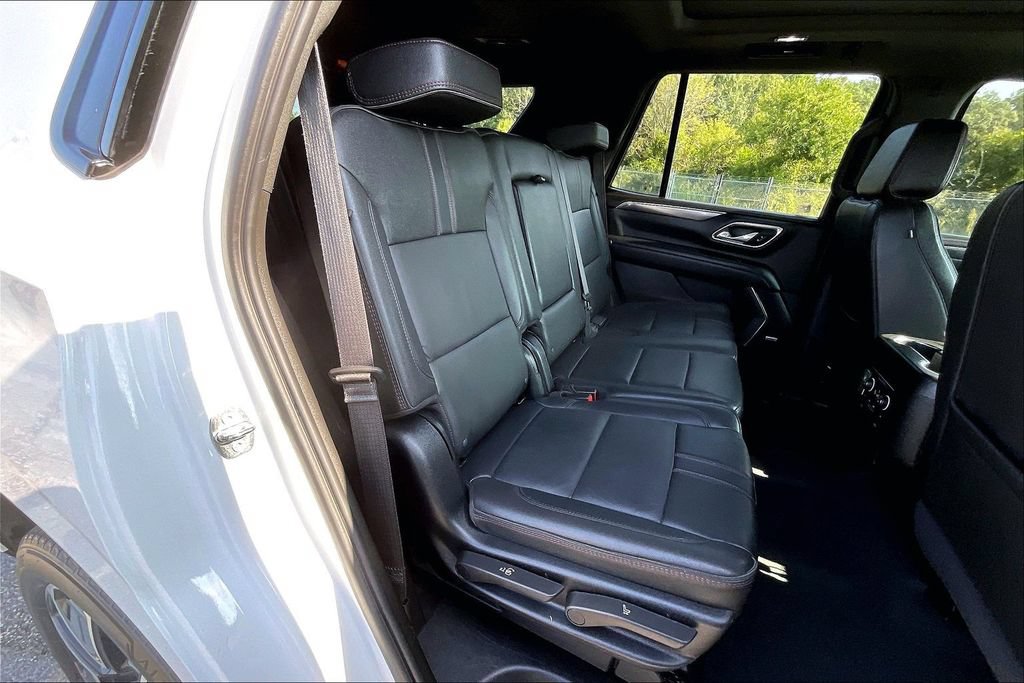 Used 2024 Chevrolet Tahoe RST w/ Luxury Package AWD/4WD image 28