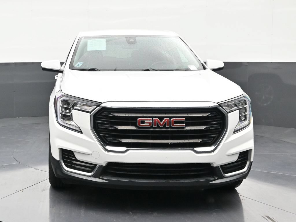 Used 2022 GMC Terrain SLE FWD image 8