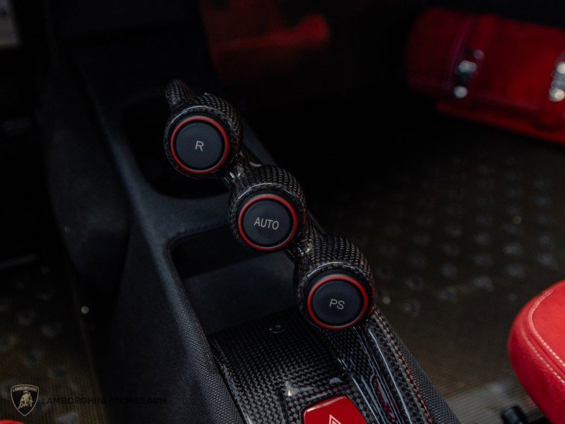 Used 2015 Ferrari 458 Speciale Coupe image 25