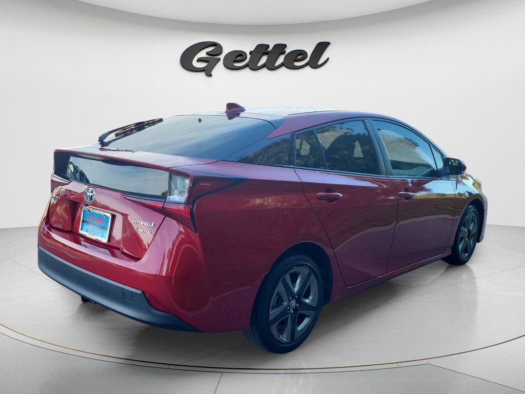 Certified 2022 Toyota Prius Limited FWD image 5