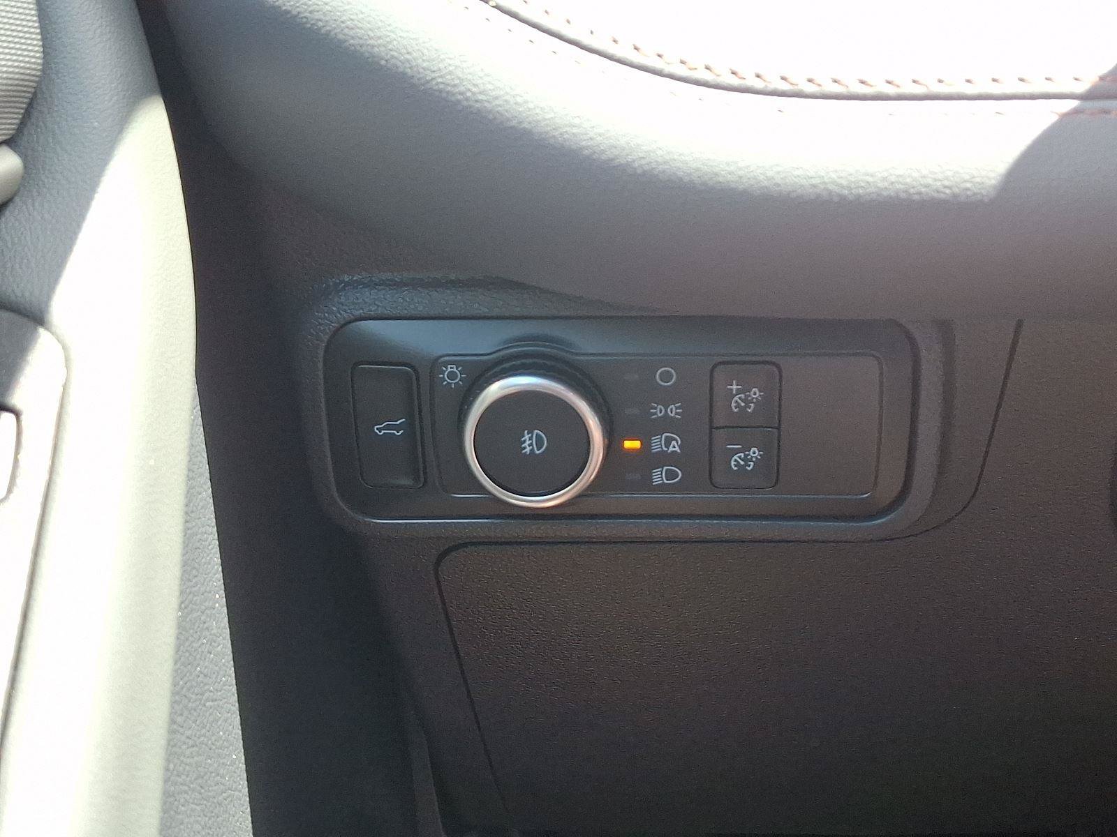 New 2026 Ford Explorer Active w/ Active Comfort Package AWD/4WD image 15