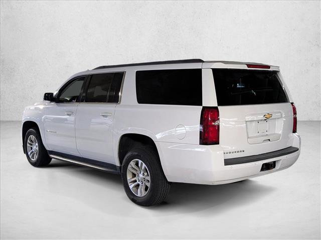 Used 2019 Chevrolet Suburban LS RWD image 5
