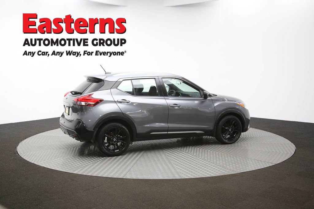 Used 2020 Nissan Kicks SR FWD image 40