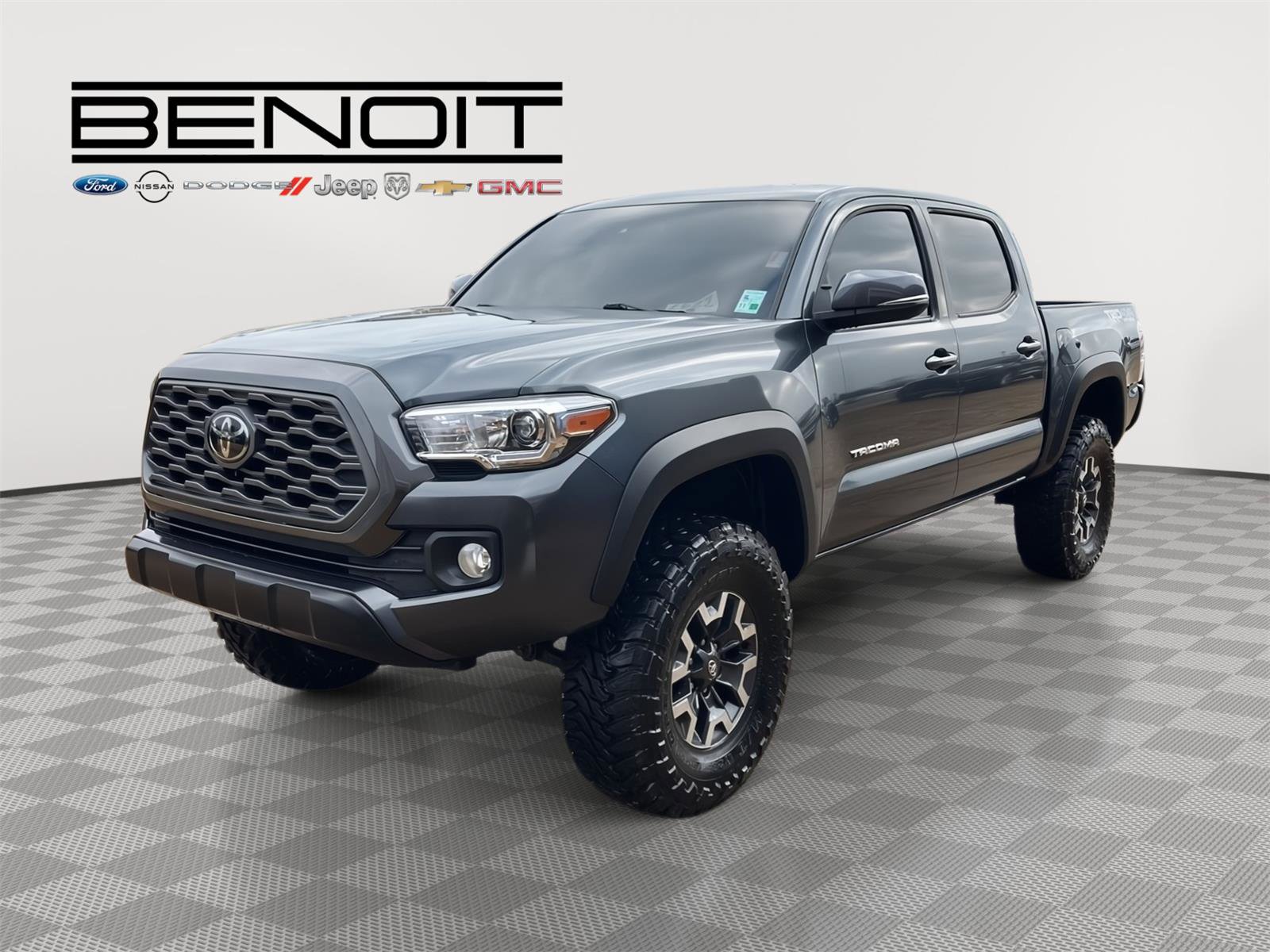 Used 2023 Toyota Tacoma TRD Off-Road w/ Technology Package image 1