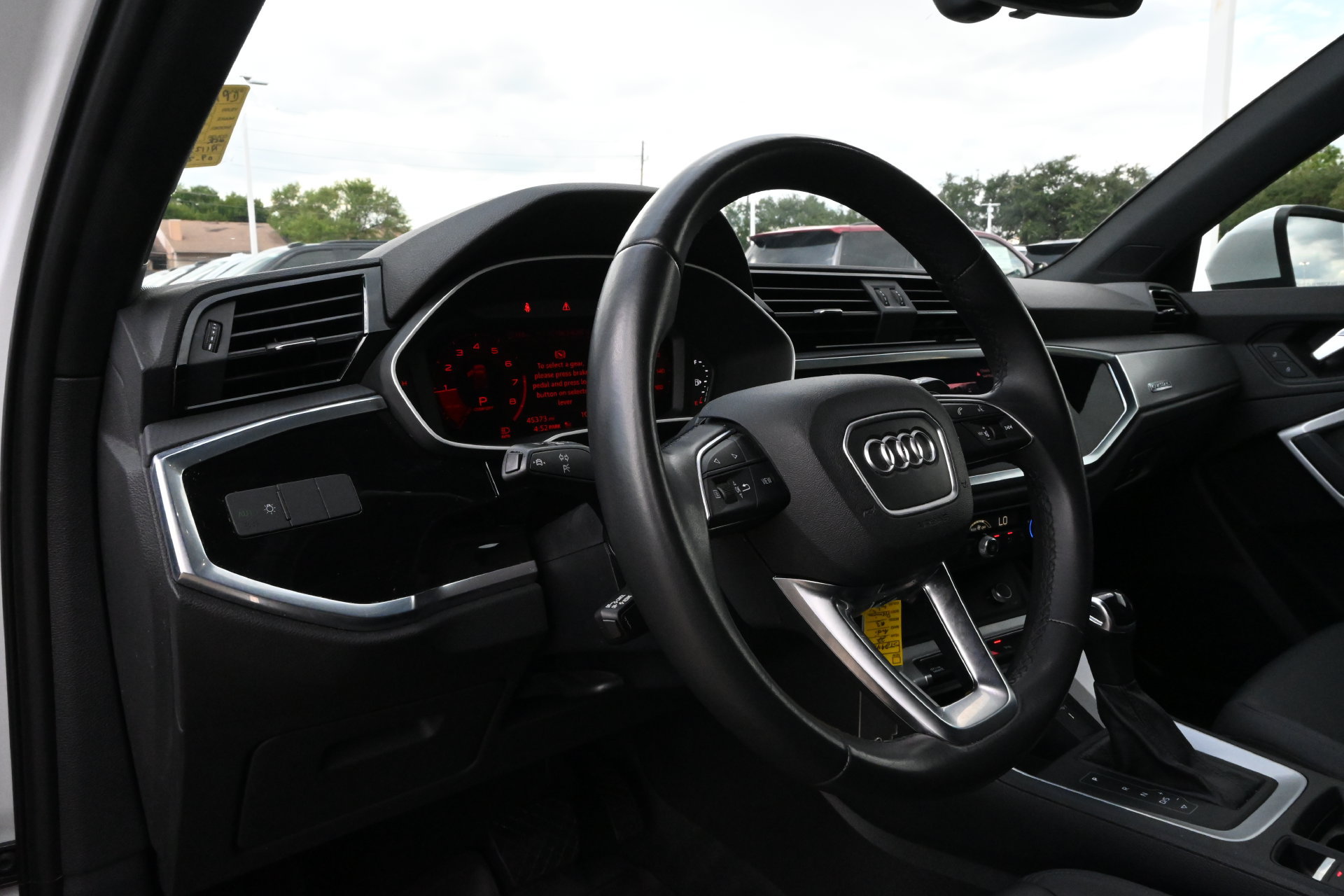 Used 2022 Audi Q3 2.0T Premium AWD/4WD image 17