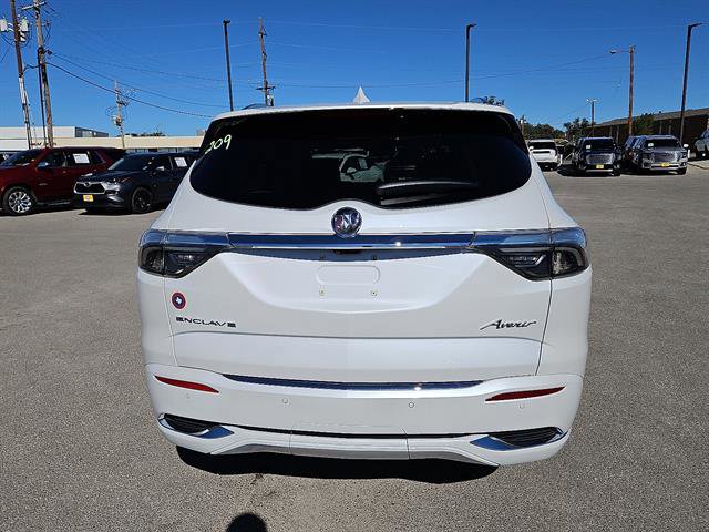 Used 2024 Buick Enclave Avenir w/ Avenir Technology Package image 4