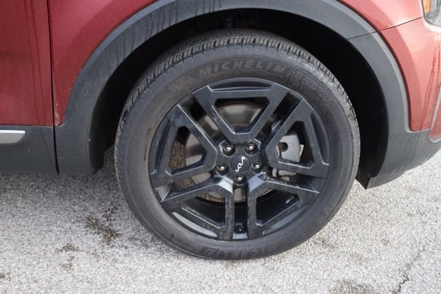 Used 2023 Kia Telluride EX X-Line image 15