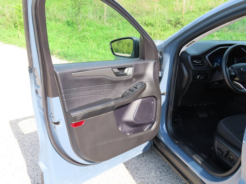 Used 2024 Ford Escape Active AWD/4WD image 23