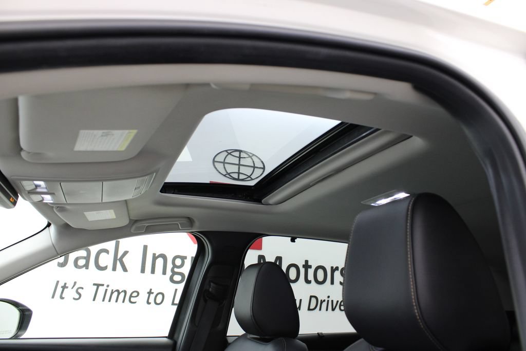 Used 2025 MAZDA CX-70 3.3 Turbo w/ Preferred Package AWD/4WD image 13