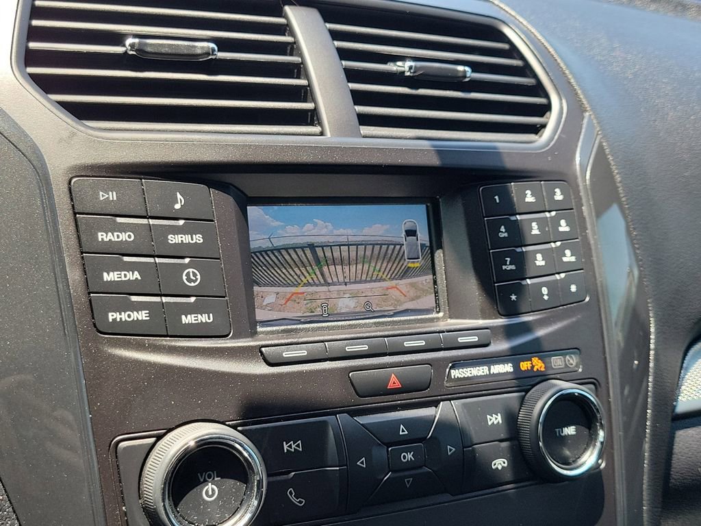 Used 2019 Ford Explorer XLT FWD image 24