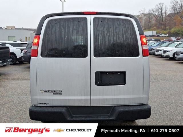 Certified 2016 Chevrolet Express 2500 LS image 5