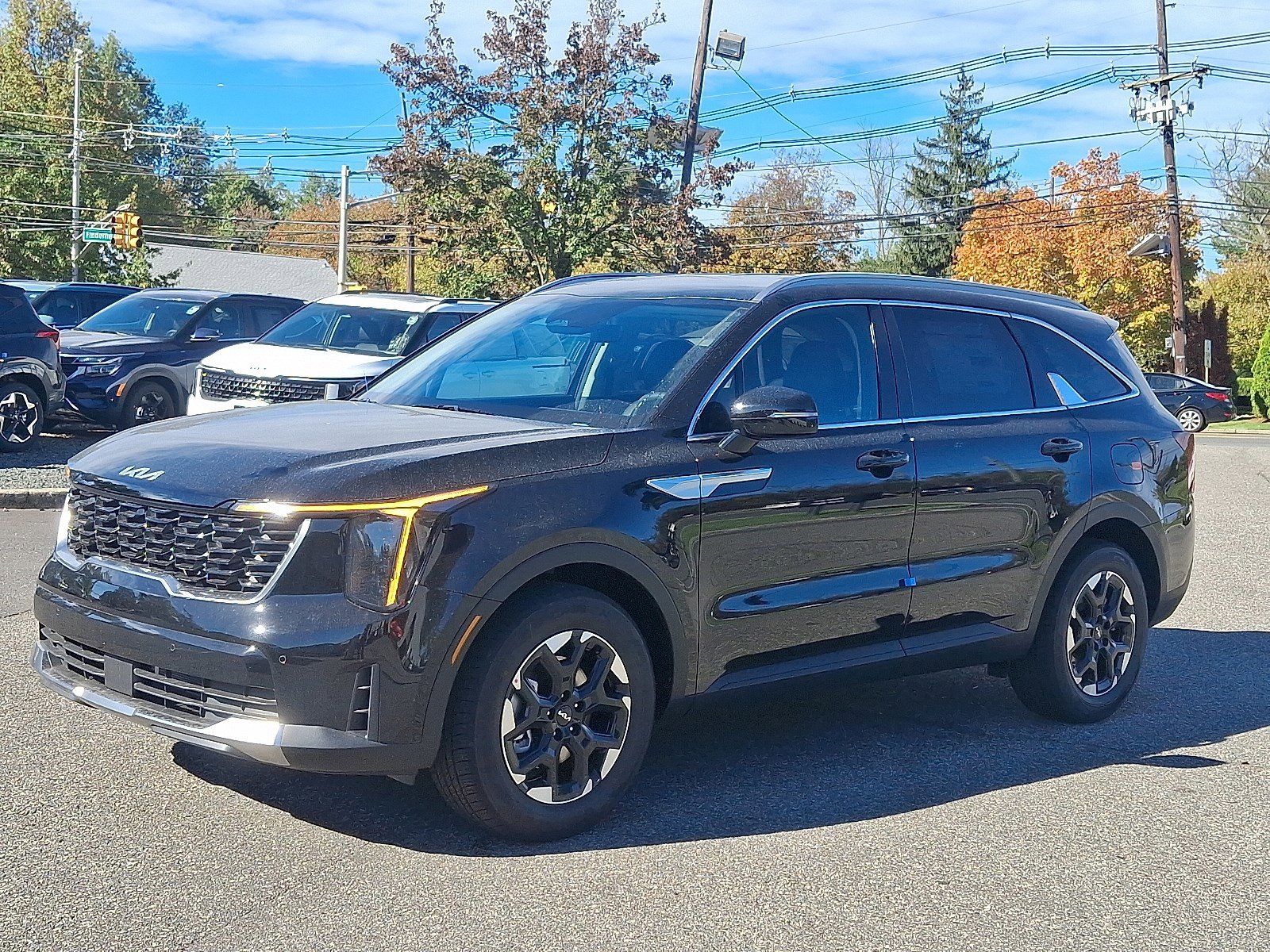 New 2026 Kia Sorento S image 2