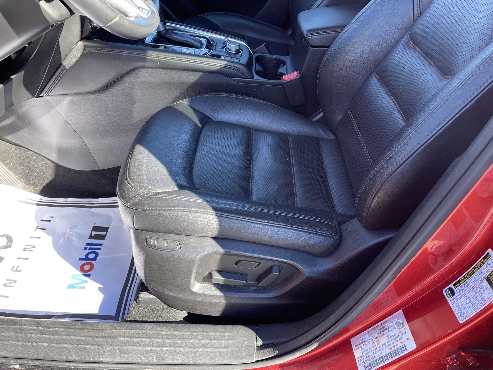 Used 2021 MAZDA CX-5 Grand Touring w/ GT Premium Package image 3