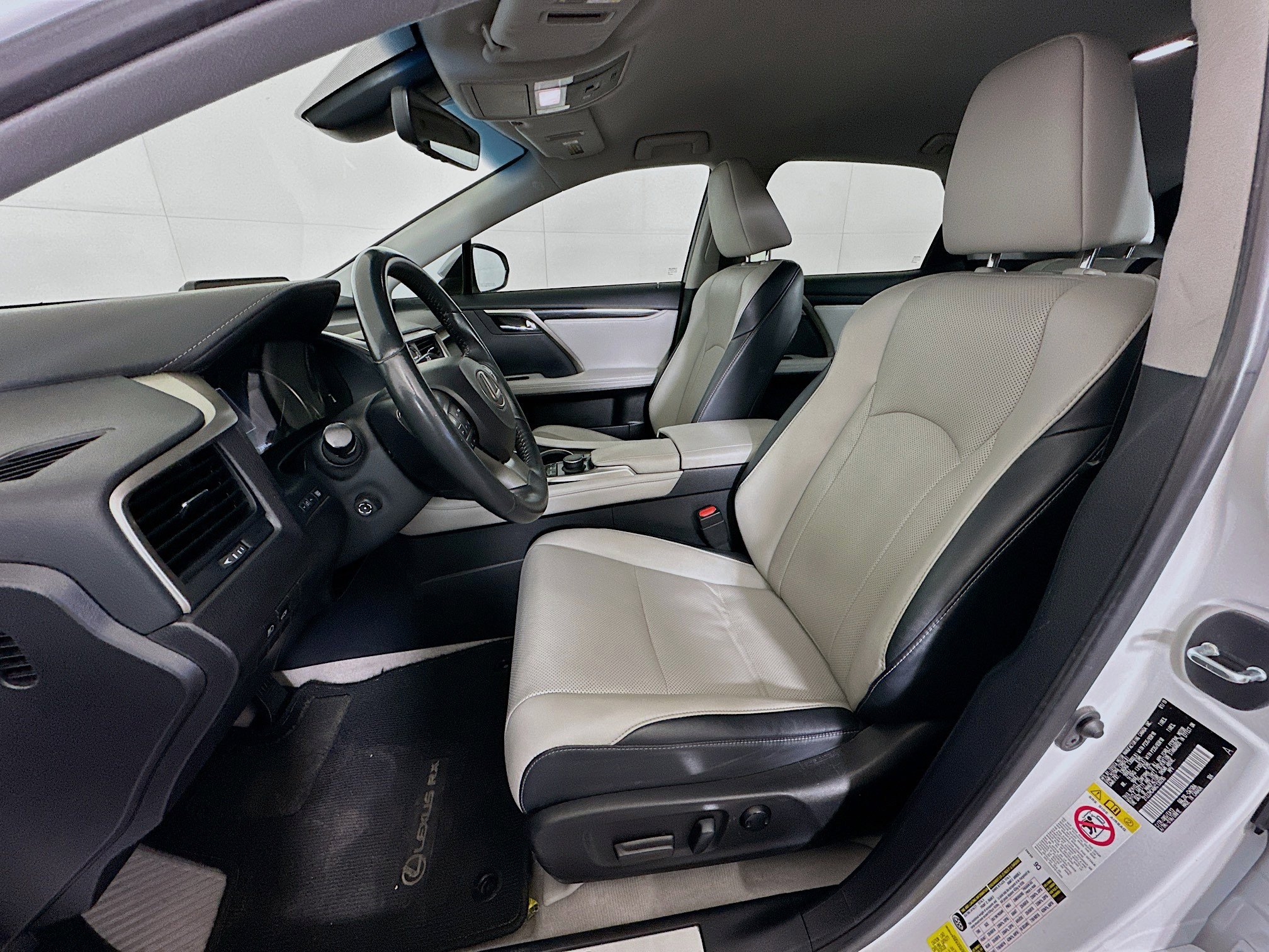 Used 2019 Lexus RX 350 FWD w/ Accessory Package image 13