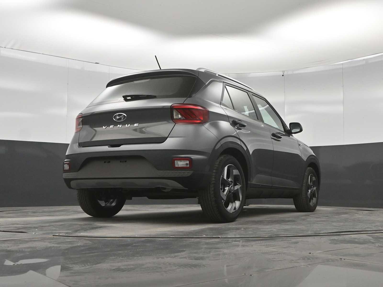 New 2026 Hyundai Venue SEL FWD image 36