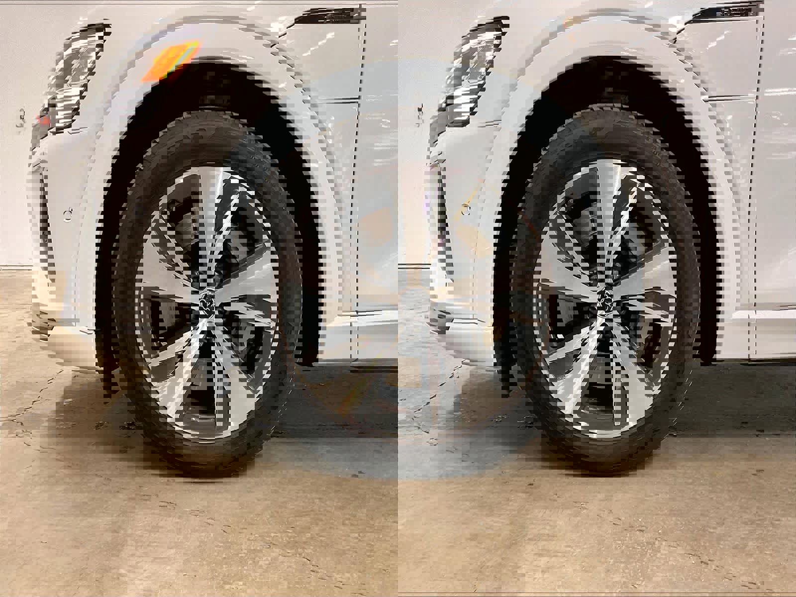 Certified 2024 Audi Q8 e-tron Premium Plus image 11