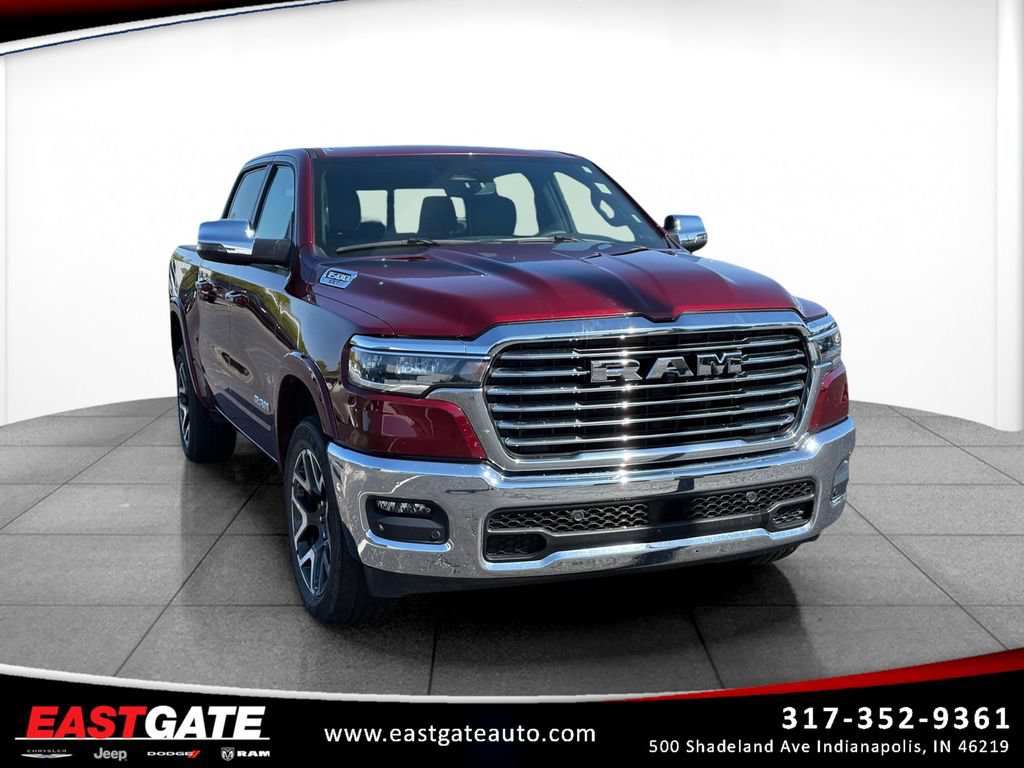 Used 2025 RAM 1500 Laramie AWD/4WD image 1