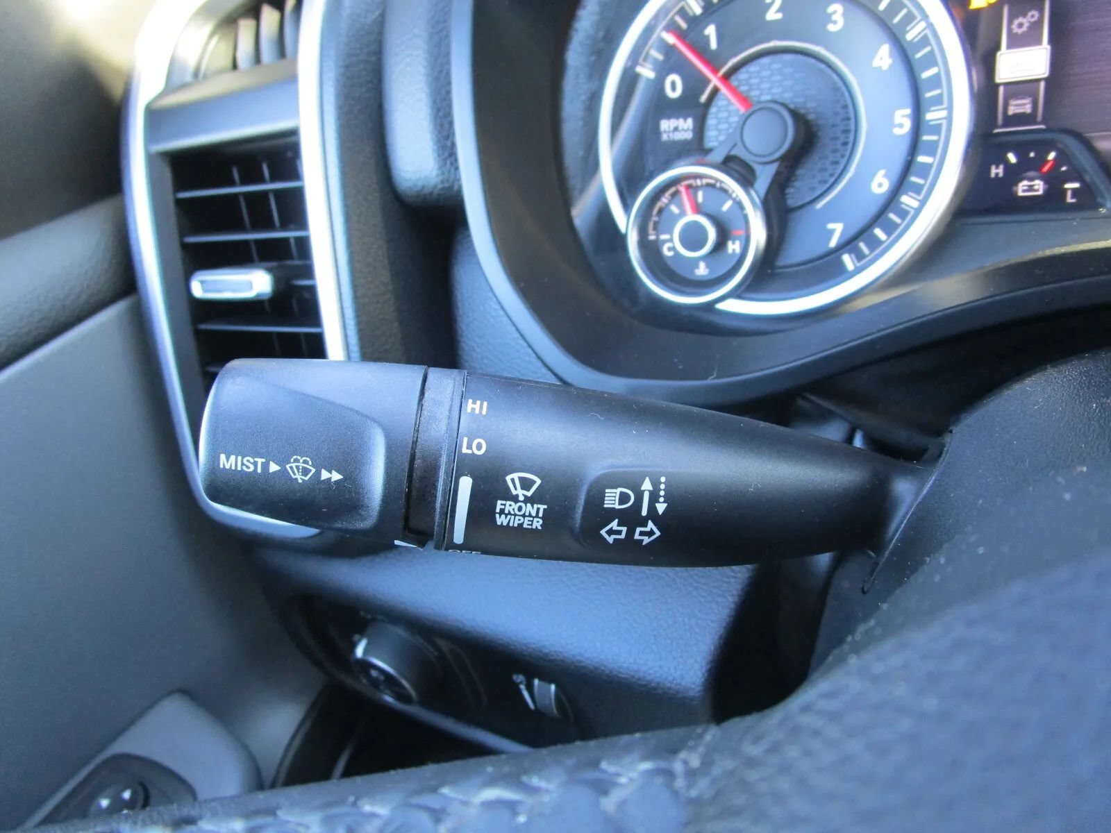 Used 2022 RAM 1500 Big Horn AWD/4WD image 26