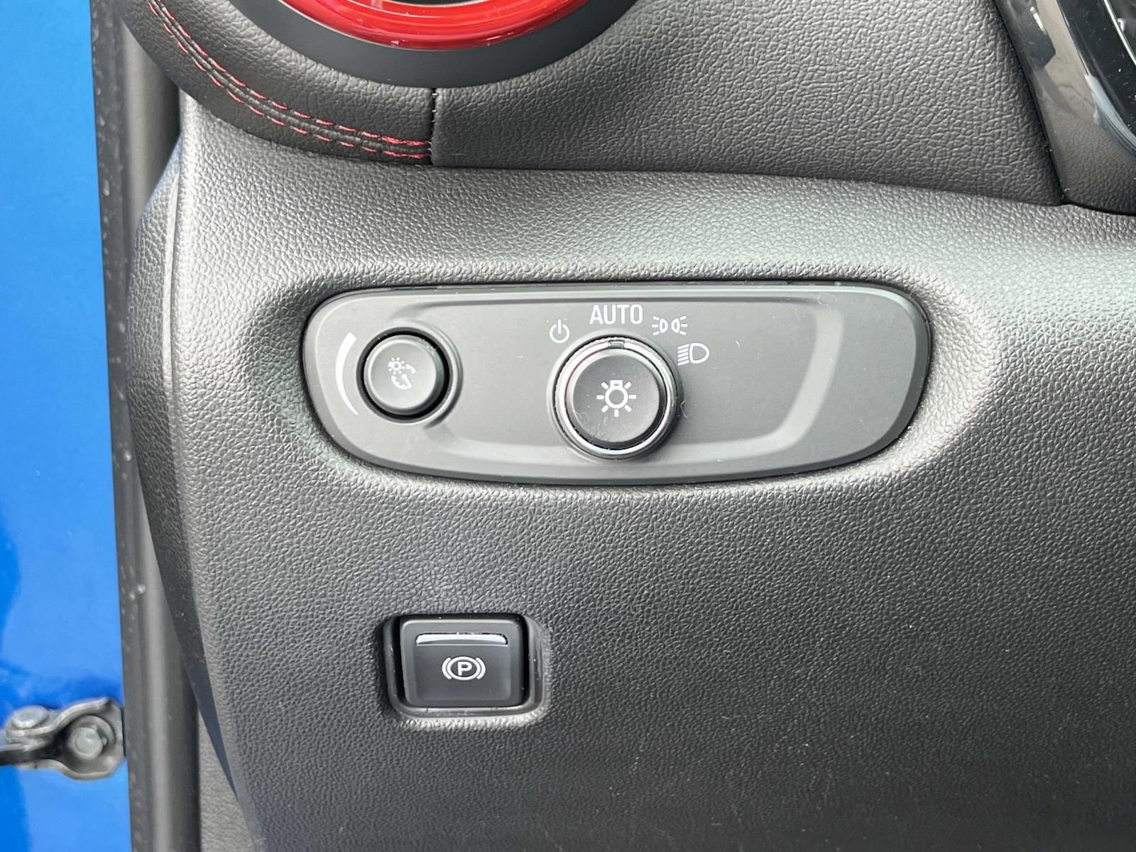 Used 2020 Chevrolet Blazer RS image 28