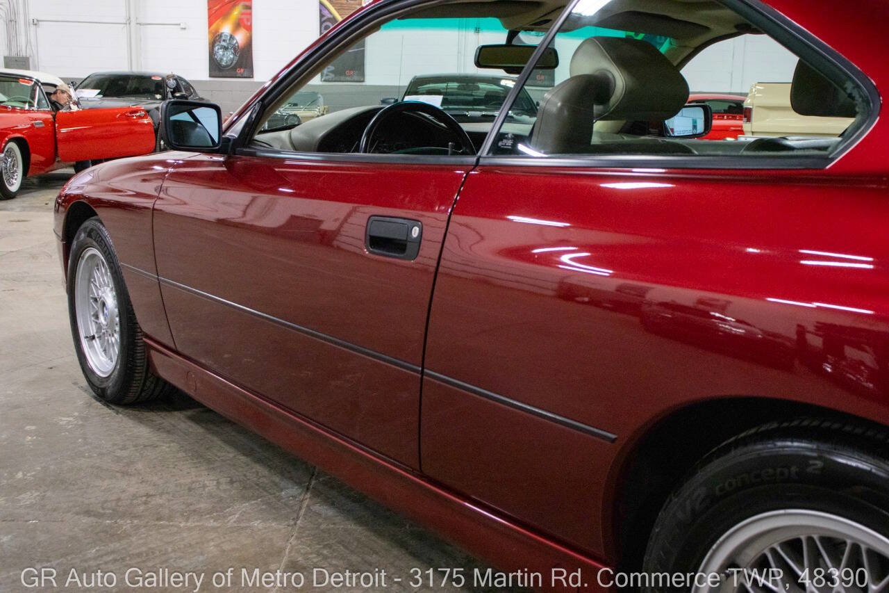 Used 1991 BMW 850i image 22
