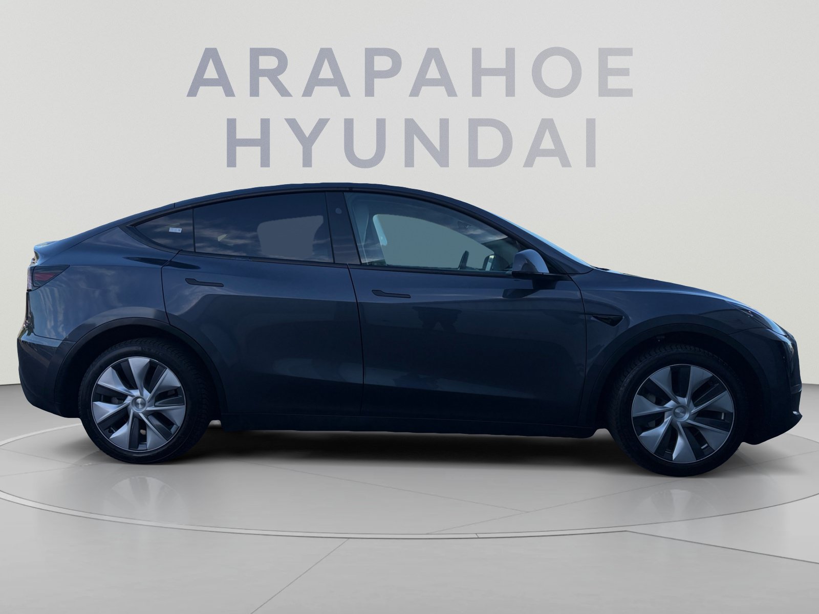 Used 2023 Tesla Model Y Long Range AWD/4WD image 6