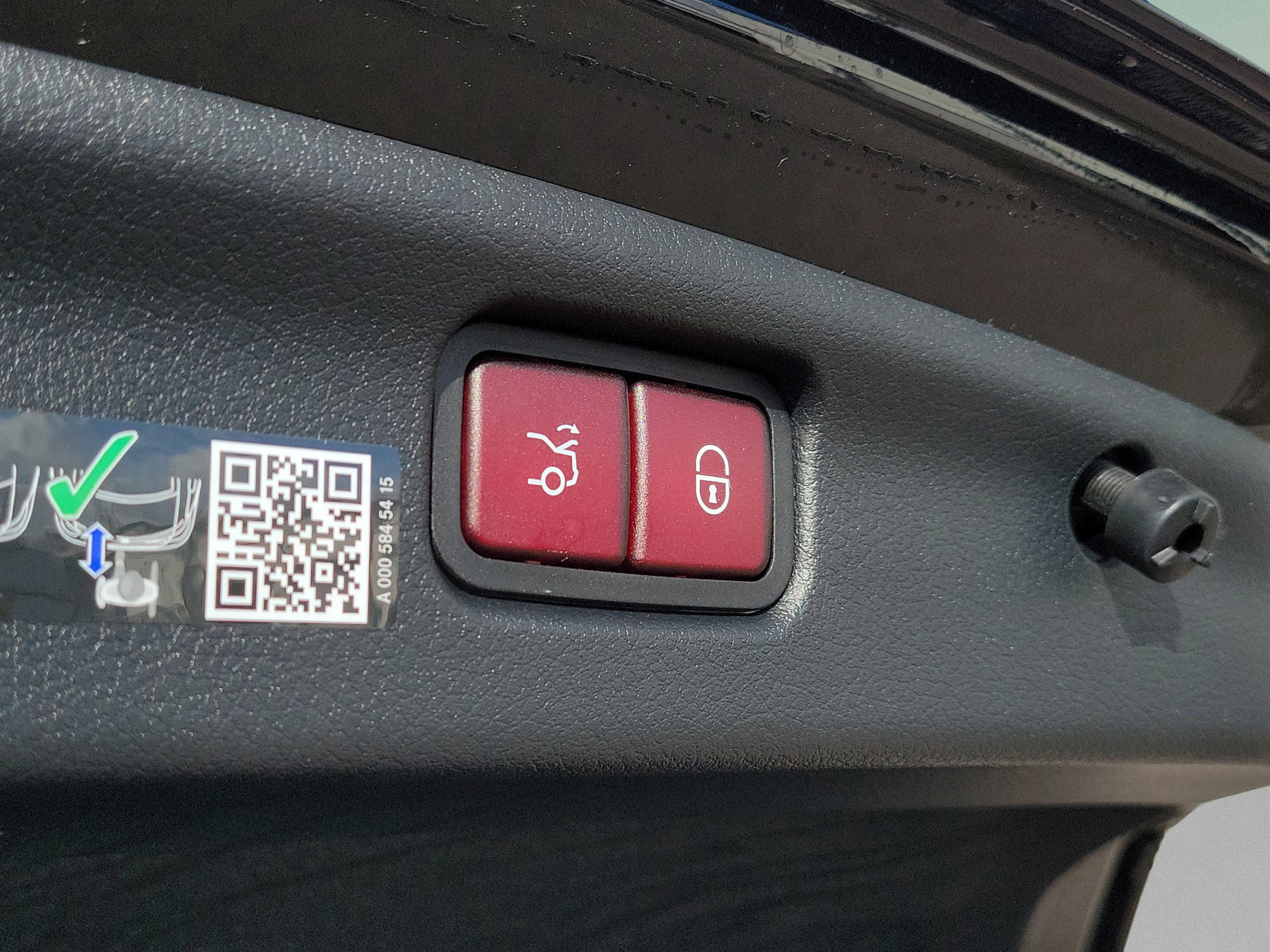 Certified 2026 Mercedes-Benz C 300 Sedan image 8