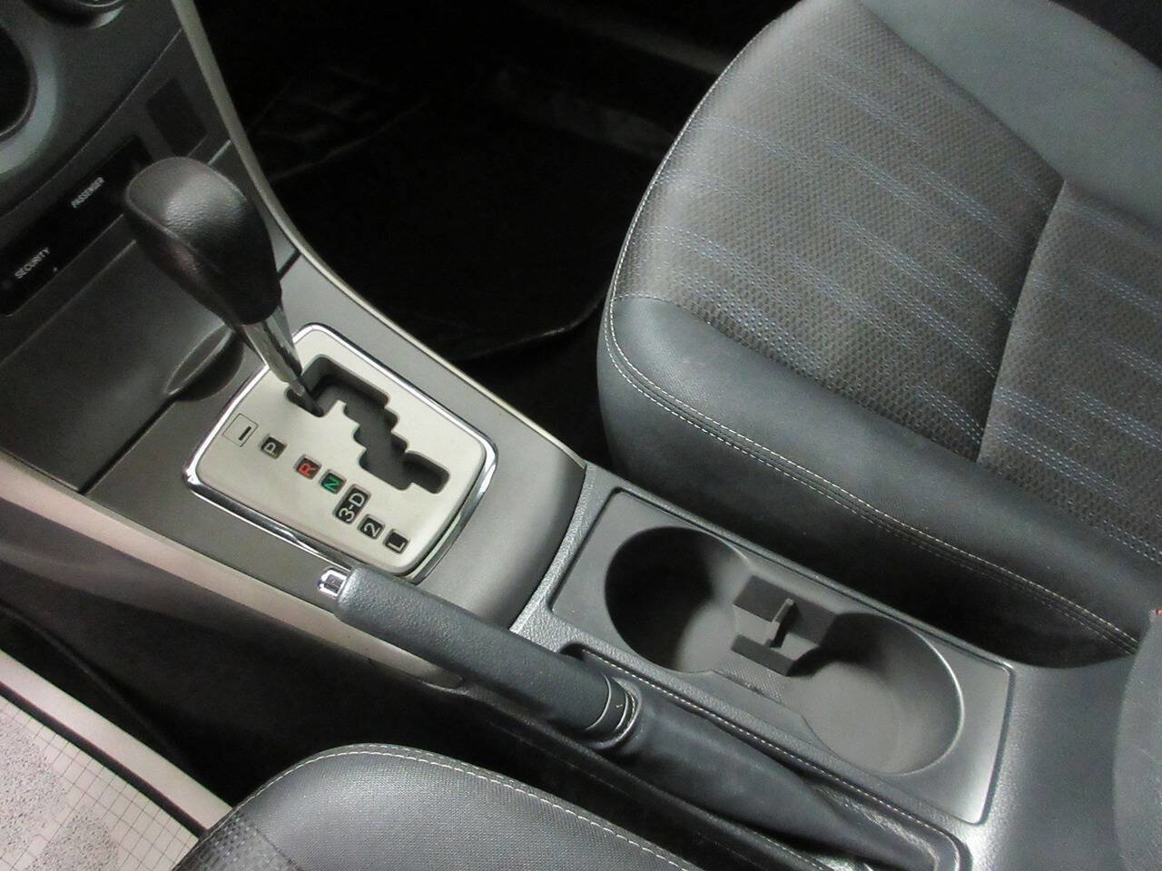 Used 2013 Toyota Corolla S w/ Premium Pkg image 17