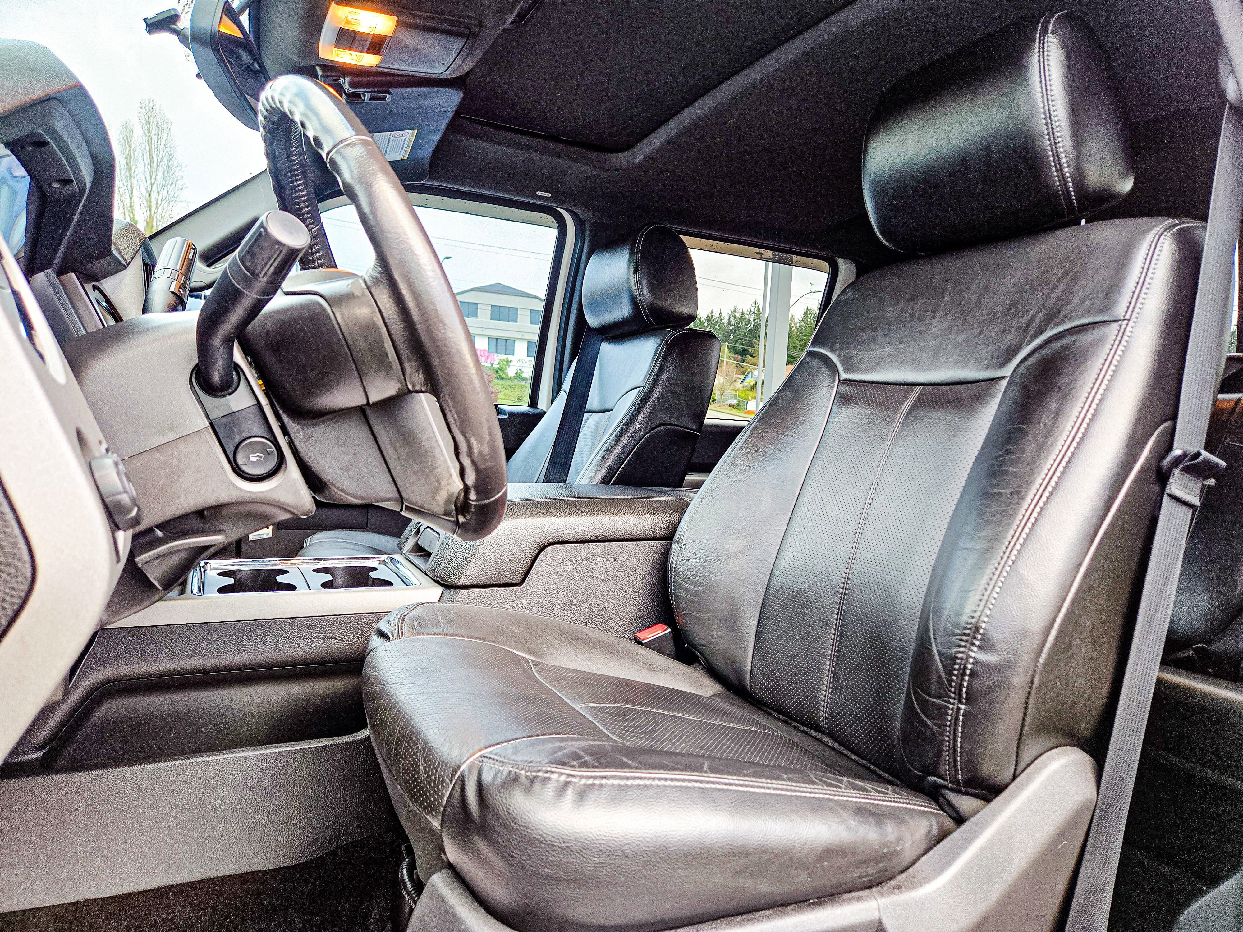 Used 2016 Ford F250 Lariat w/ Lariat Ultimate Package image 10