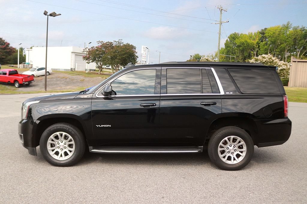 Used 2018 GMC Yukon SLE AWD/4WD image 4