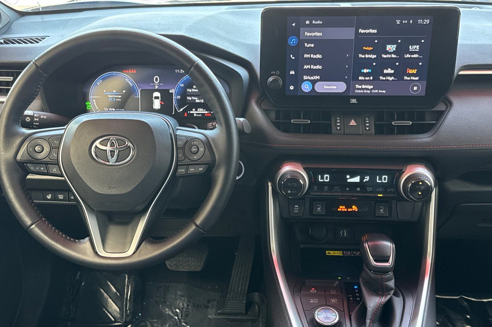 Certified 2023 Toyota RAV4 XSE w/ Weather Package AWD/4WD image 20